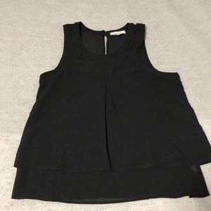 Monteau Sleeveless Blouse